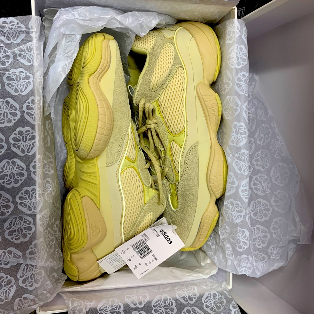 Yeezy 500 SuperMoons
